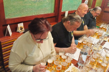 b0c1c7ba-2299-47d6-8533-1ec626a4ce0a