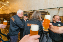 Předání certifikátu 12. ročníku První pivní extraligy (PPE), který bude udělen lahvovému ležáku Pilsner Urquell. PPE je občanské sdružení, které se od roku 2010 zabývá odbornými anonymními degustacemi a propagací kvality a rozmanitosti na českém pivním trhu, 28. července 2021 v Plzni