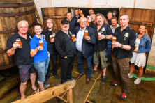 Předání certifikátu 12. ročníku První pivní extraligy (PPE), který bude udělen lahvovému ležáku Pilsner Urquell. PPE je občanské sdružení, které se od roku 2010 zabývá odbornými anonymními degustacemi a propagací kvality a rozmanitosti na českém pivním trhu, 28. července 2021 v Plzni